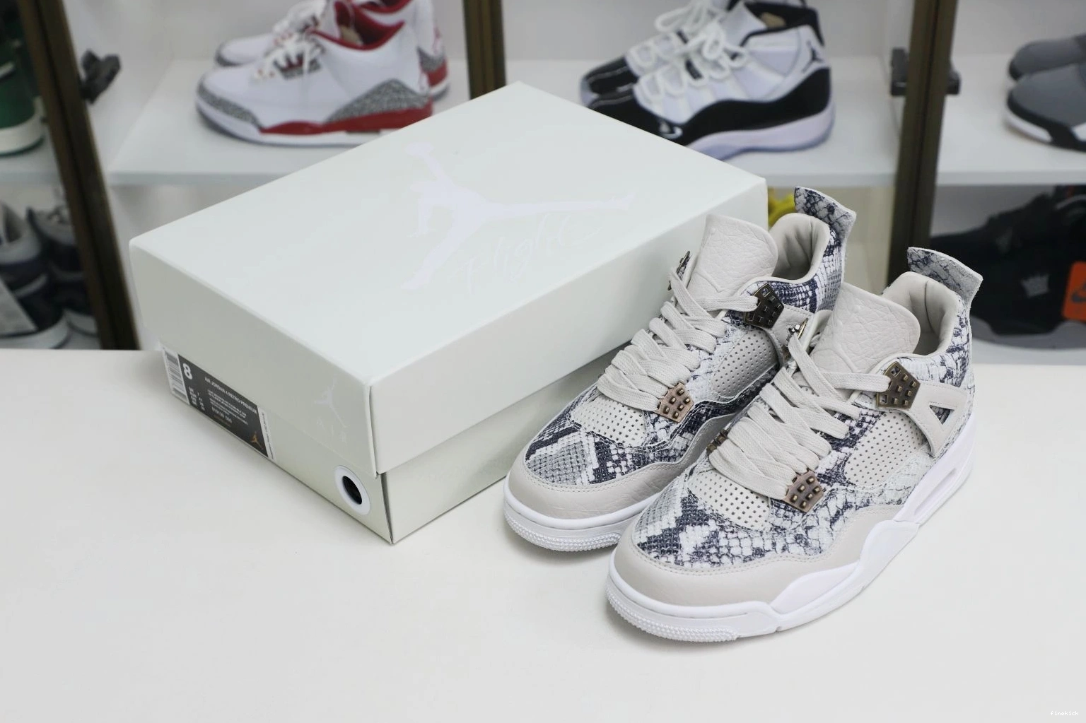 4 Jordan retro Jordan snakeskin Air 1102